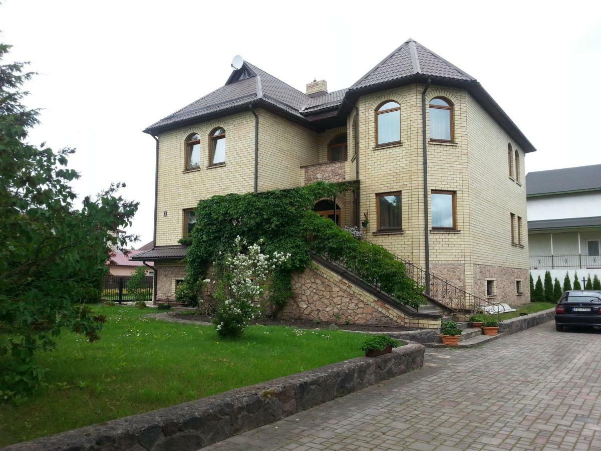 Spacious Rooms In Peaceful Jelgava Area Exterior photo